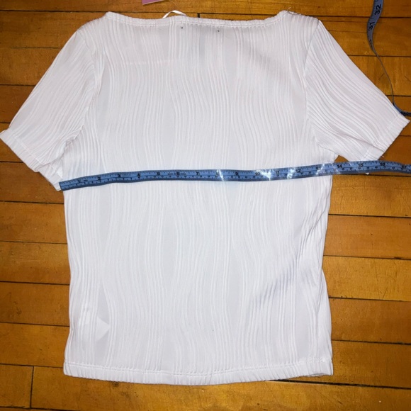 Wavy textured baby tee - Picture 4 of 4